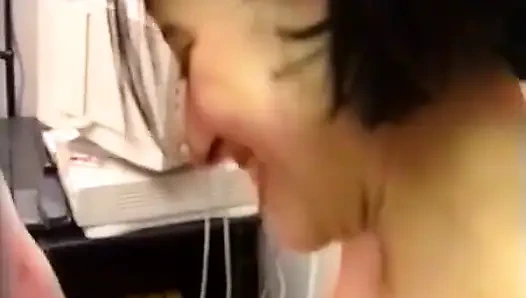 Кэролайн, великолепная маленькая нимфа, сдержанный и очень возбужденный.