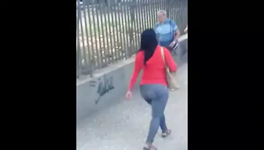 Ev hanımı sürtük