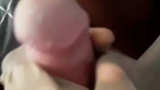 Housmaid bana naylon çorap ile bir handjob ver