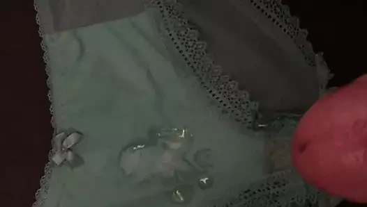 eşimin külotu geri döndü