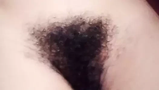 Sıcak kız içinde ev yapımı video ile seksi göğüsler ve sıkı kedi 01