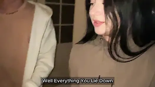 Sokakta yürümek ağzında bitti