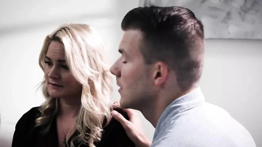 Üvey oğul gibi baba gibi.. bdsm bodrumunda kapana kısılmış üvey anne