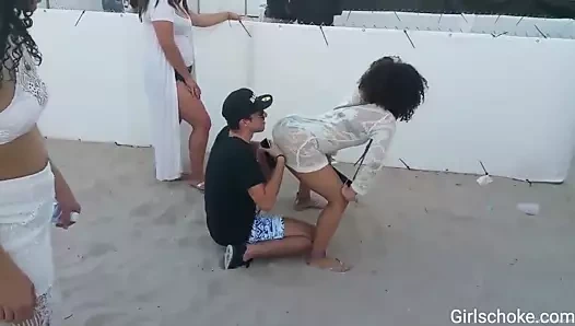 Lanet olsun, bir ucube olmaktan nasıl vazgeçtiğim gerçekten çok kötü.