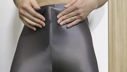 Siyah taytlı mastürbasyon