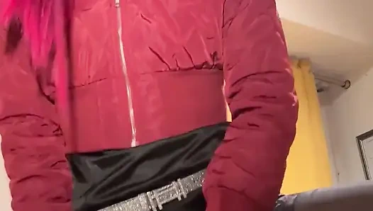 Jess Silk dildoya biniyor