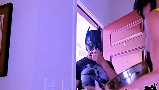 Sapıkça milf sofie marie verir şaşırtıcı oral seks için şanslı adam