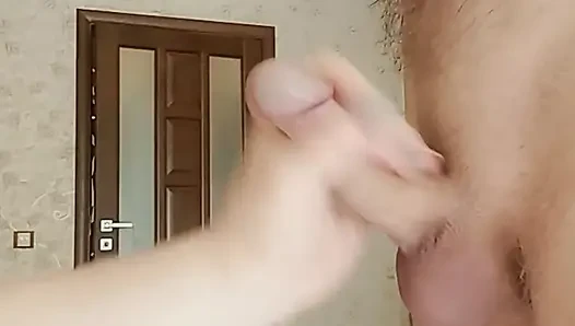 İri güzel orta yaşlı seksi kadın derin bir sakso çekiyor ve ağzına boşalıyor#4