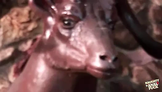 Kocasını aldatan koca, büyük memeli sarışına açık havada her zaman hatırlayeceği bir anal veriyor