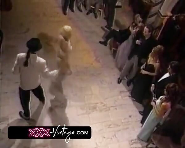 Jenna Jameson ile kalede ateşli seks