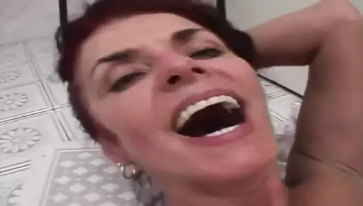 Adım anne sikikleri the family