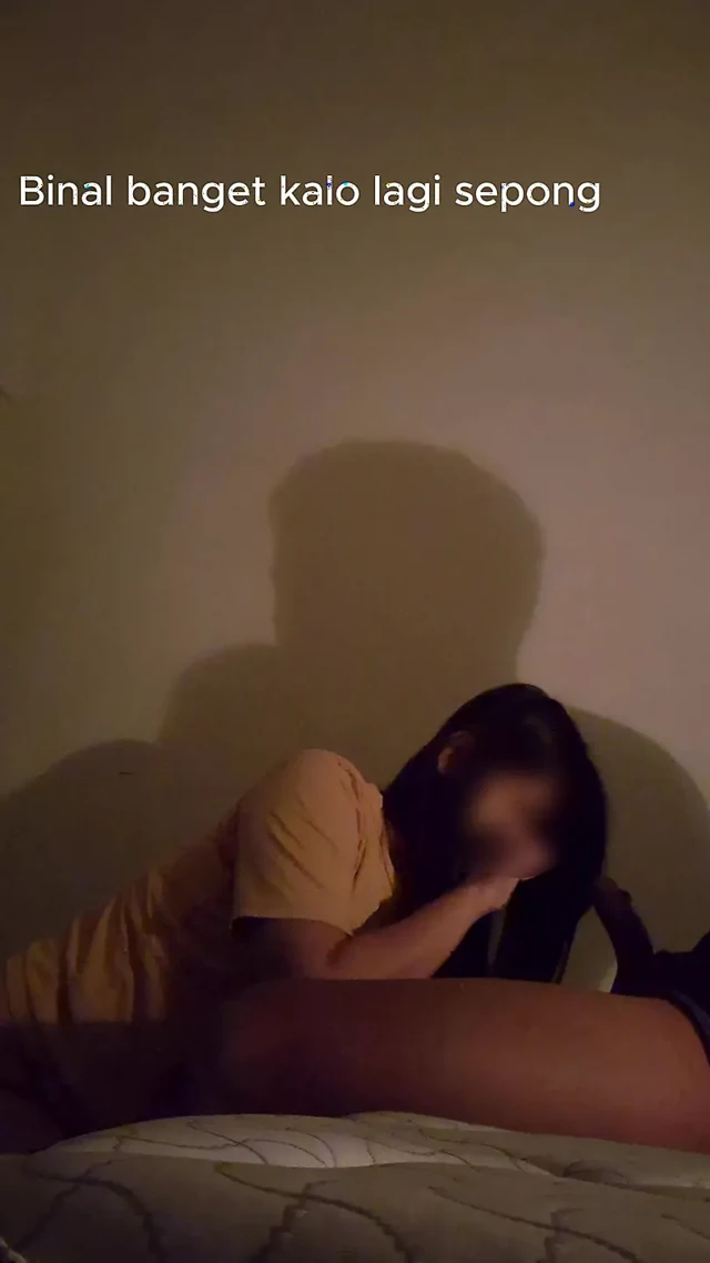 Onun yerine geldiğimde arkadaşımın kız arkadaşını
