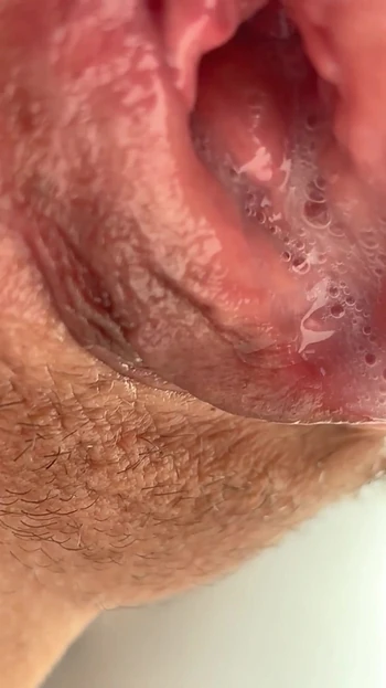 Звуки зияющая киска