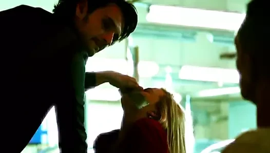 Margot robbie boğucu