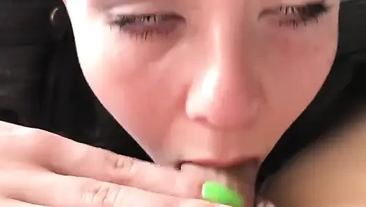 Deri ceketli Vilu Vidish yarak yutuyor