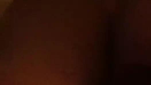 fişe takmaya çalışmak