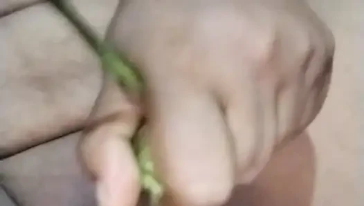 Seksi aç yenge masterbation brinjal seks orgazmı