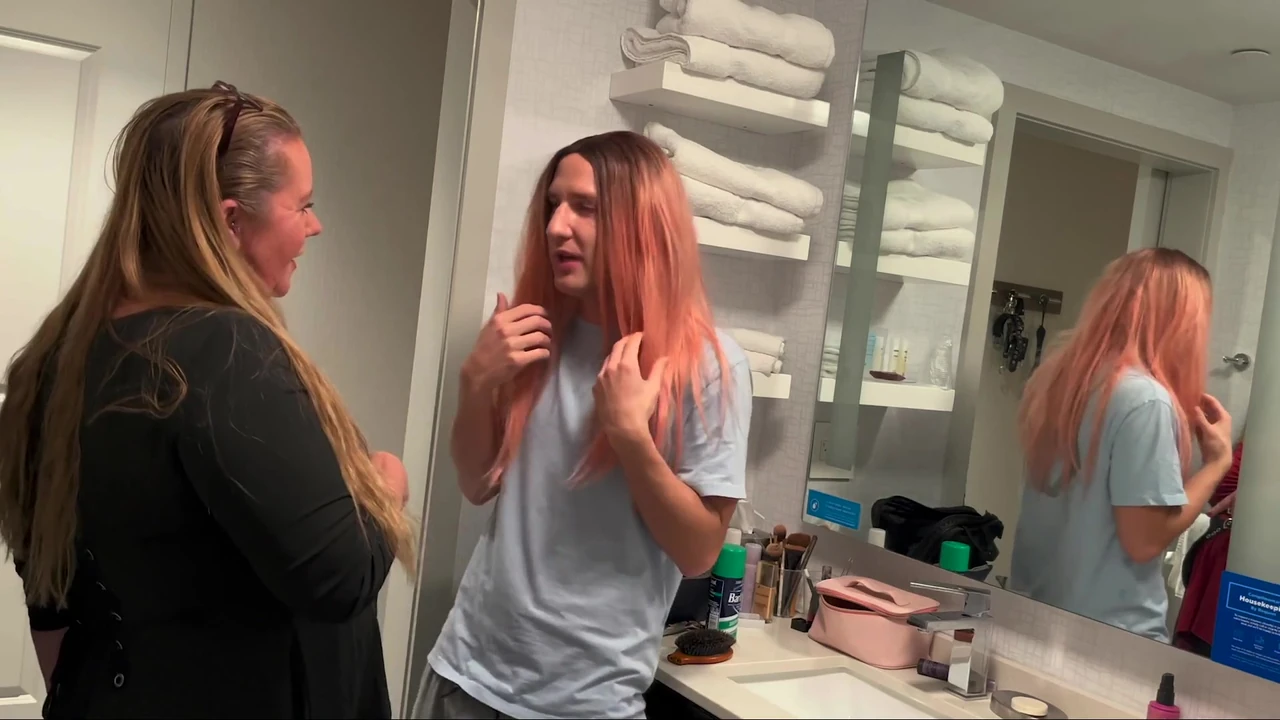 Chàng trai nữ tính và bị bạn cùng phòng đụ (phim đầy đủ)