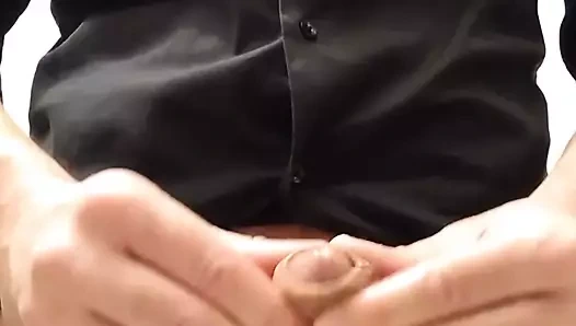 Acınası beyaz sikimi masturbasyon yapıyorum