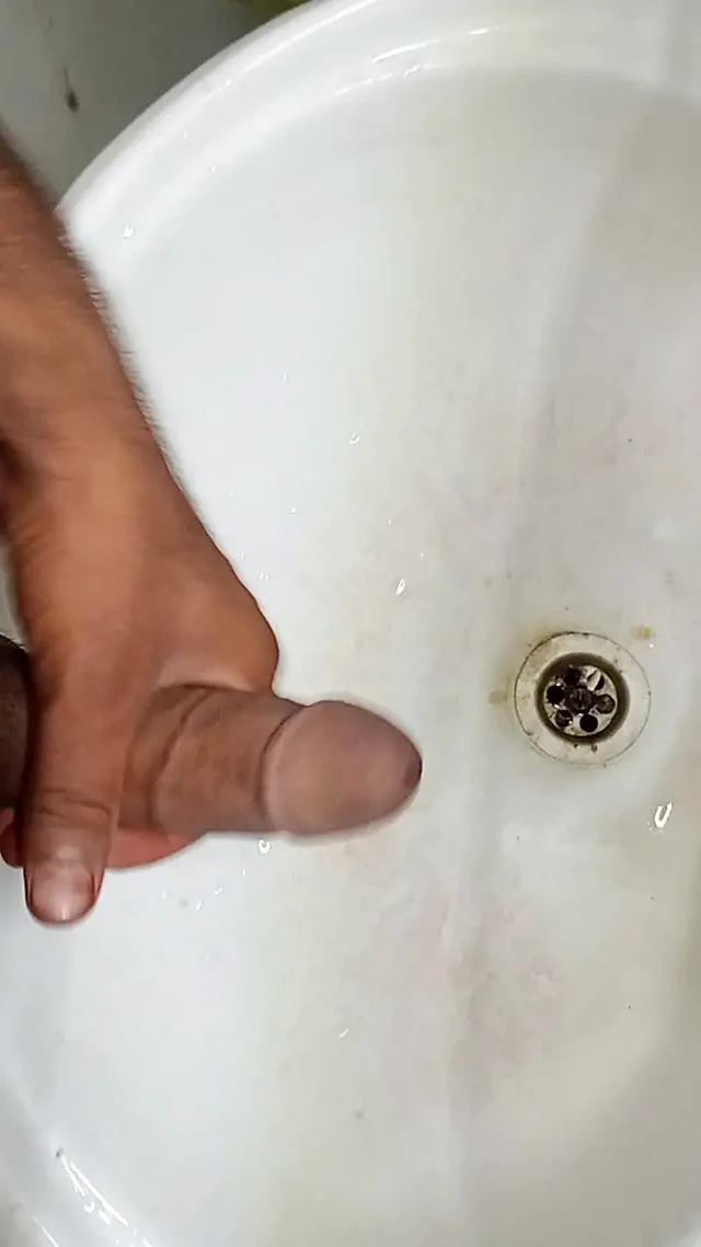 Oda sadece ben ve benim için seks. Büyük yarak