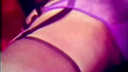 klitoris yalama ev kadınları zevk o (1970s vintage)