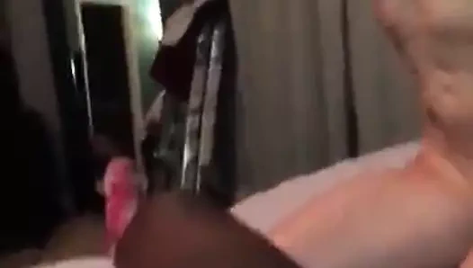 Bella cox seviyor bbc creampies ve Başlarken yırtık açık