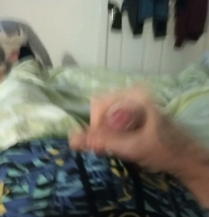 Cumshot for an ex that misses them
