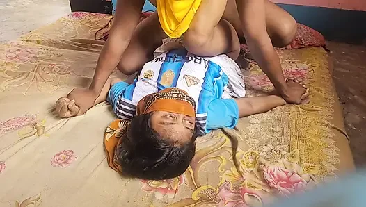 Seksi Bangladeşli Arjantinli destekçinin dhoti giyen viral videosu