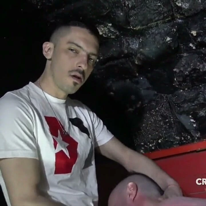 Tom fucked bareback by bad boy from Paris