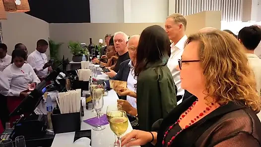 Dominatrix sahibe April - ayaklarının altında bir hayat - ikinci bölüm