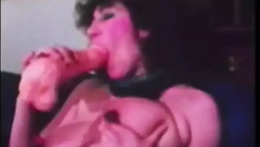 olgun arap mastürbasyon ile yapay penis (1970s vintage)
