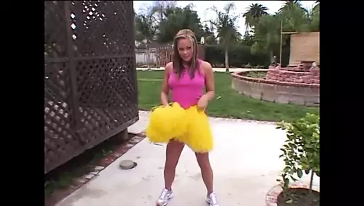 Genç amigo kız sürmek the büyük horoz