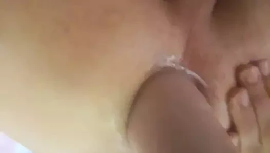 Ne bir sürtük benim kıç siktiğim arkadaşım