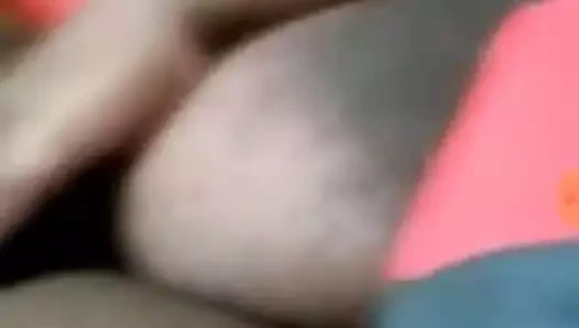 Siyah iri güzel kadın