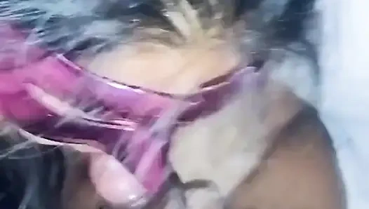 Kız arkadaşım üvey kız kardeşim aşçımı emiyor