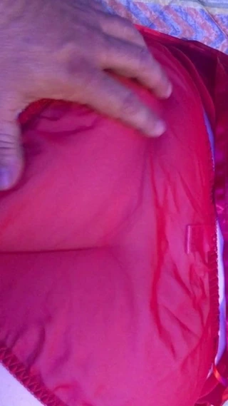 Külot arkadaş kırmızı