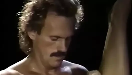 Madam x - kc williams ve joey silvera