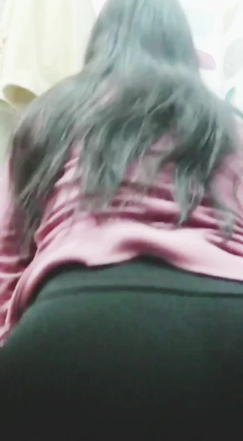 Танцую перед тем, как меня трахнут