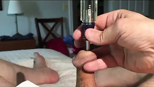 Penise tornavida sokma