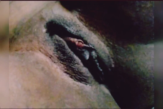 Seksi yakın çekim amcık mastürbasyonu - siyah zenci parmaklama