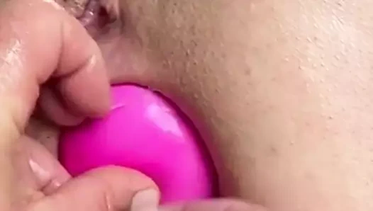 Yumruk sokma anal mit sarkıyor