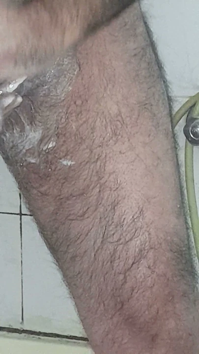 bisex couple ipne gay tras married couple matur I shaved my big hairy dick in the bathroom. I wanted to fuck the big… | Klip 1