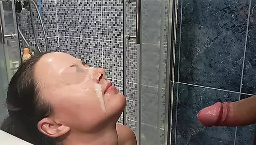 Amatör yüze boşalma