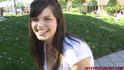 Dik milf sürülmüş tarafından büyük siyah çük