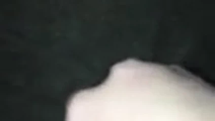 Prenses fişini kıçıma sokuyorum