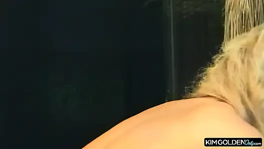 Leidenschaftlicher Dreier mit Oral und Anal