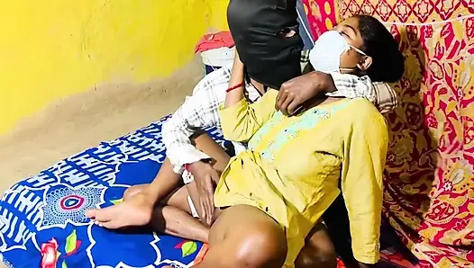 India madura fantasía mi caliente esposa madura en una sesión de dormitorio privado lntense