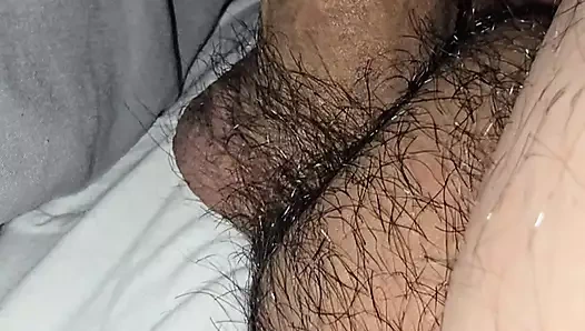 Lütfen üvey annem taşaklarımı her zaman olduğu gibi sert sıkma