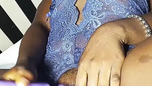 Amatör ile seks şeyleri kullanarak mastürbasyon kaseti