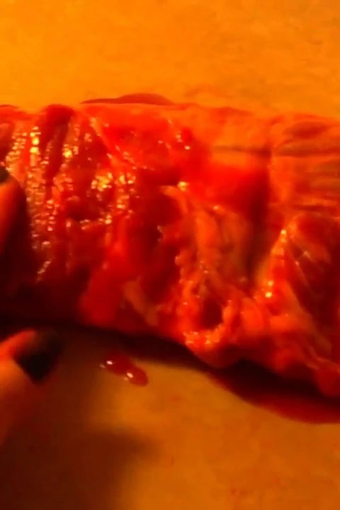 Seni et parçası gibi ovuyorum eyou benim dokunuşum gibi